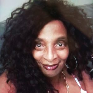 Meet your Posher, Alize